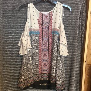 DR2 Multicolor Cold Shoulder Blouse